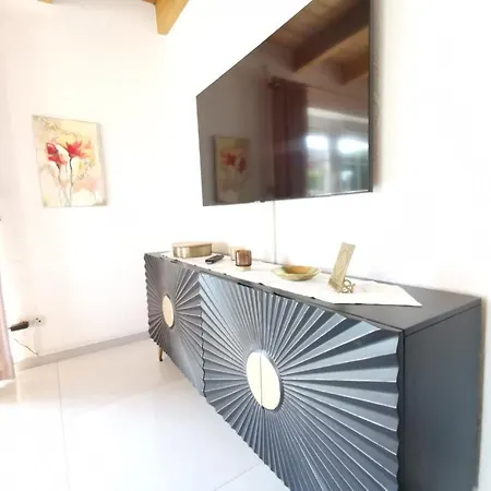 Neu! Schoene Doppelhaushaelfte In Holiday home *