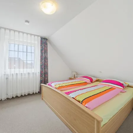 Neu! Schoene Doppelhaushaelfte In Holiday home *