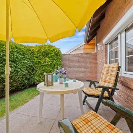 Holiday home Neu! Schoene Doppelhaushaelfte In Norddeich (Norden)